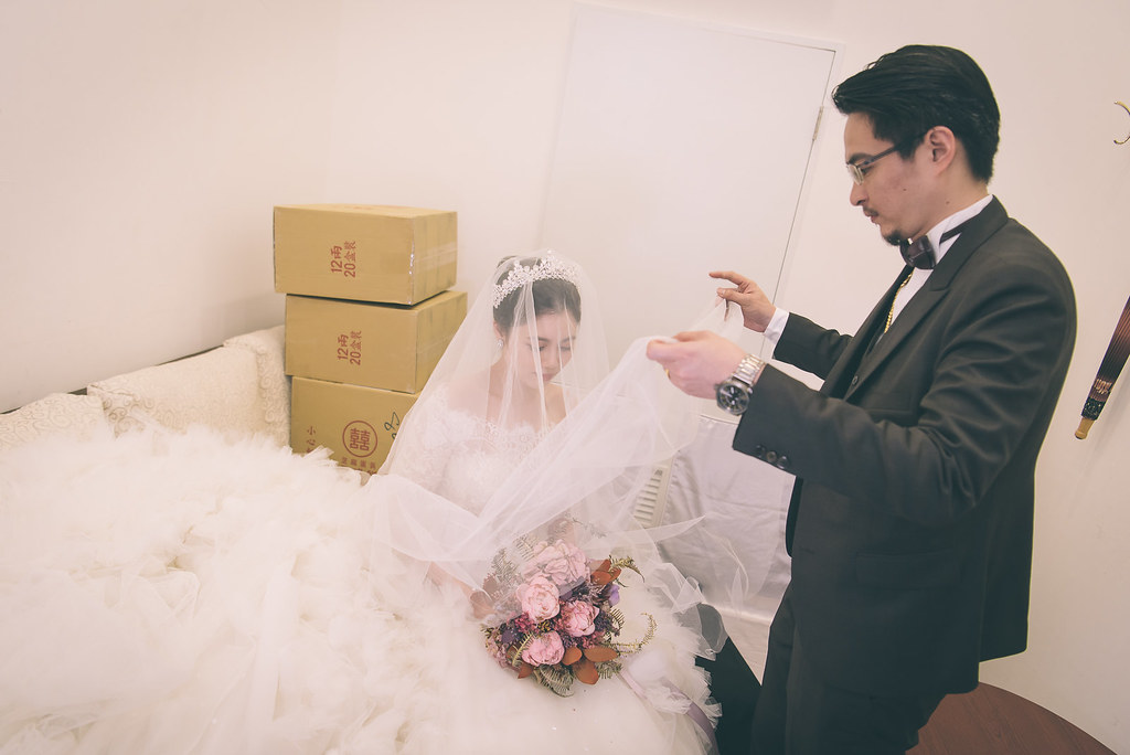 [婚禮攝影]鴻駿筱芸 文定迎娶午宴@1919婚宴會館-最專業的團隊完成每場完美婚禮紀錄，拍的不只好更要快! #婚禮紀錄