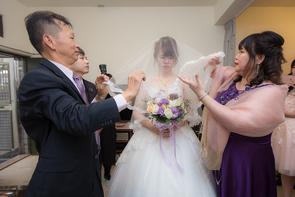 [婚禮攝影]志堯芳瑜 文定迎娶儀式@新竹市北區-最專業的團隊完成每場完美婚禮紀錄，拍的不只好更要快! #婚禮拍立得