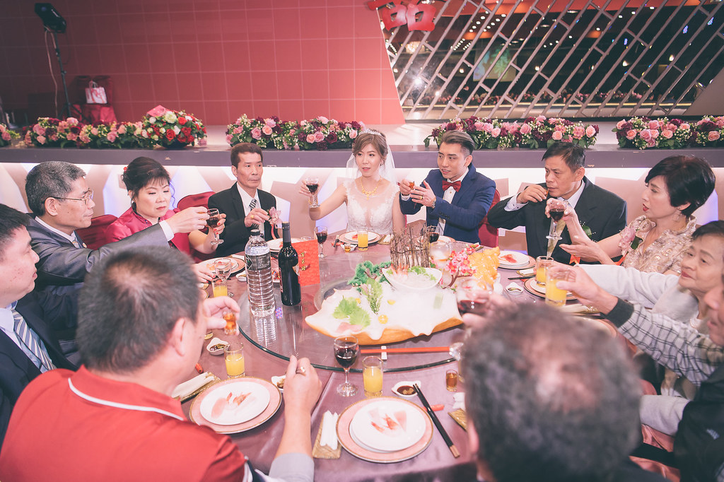 [婚禮攝影]俊陞仟瑜 文定迎娶晚宴@一郎日本料理-最專業的團隊完成每場完美婚禮紀錄，拍的不只好更要快! #婚攝
