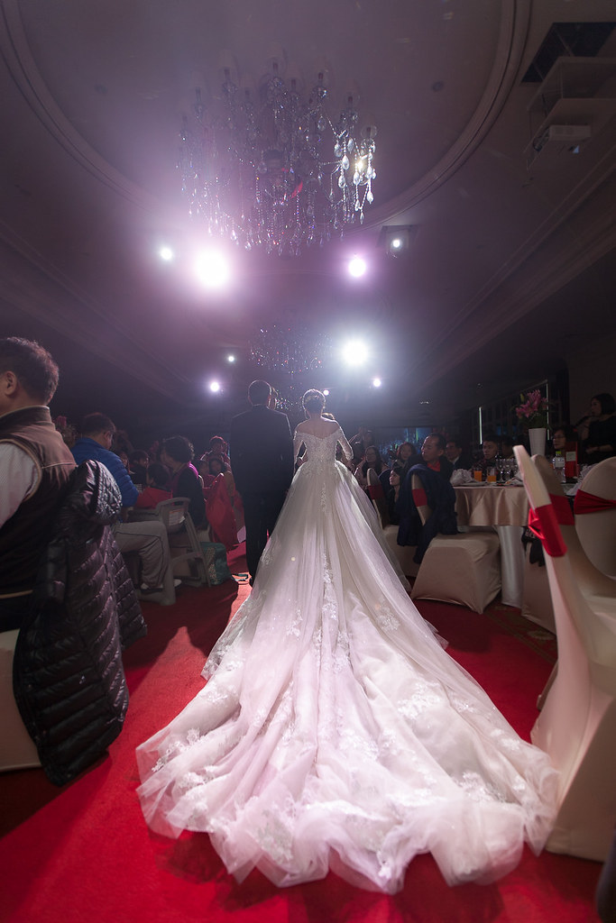 [婚禮攝影]文樺瑋婷 幸福喜宴@板橋囍宴軒-最專業的團隊完成每場完美婚禮紀錄，拍的不只好更要快! #婚攝作品
