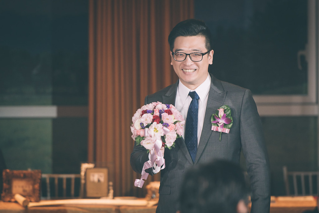 [婚禮攝影]長穎雅妍 文定迎娶晚宴@新莊頤品-最專業的團隊完成每場完美婚禮紀錄，拍的不只好更要快! #婚攝作品