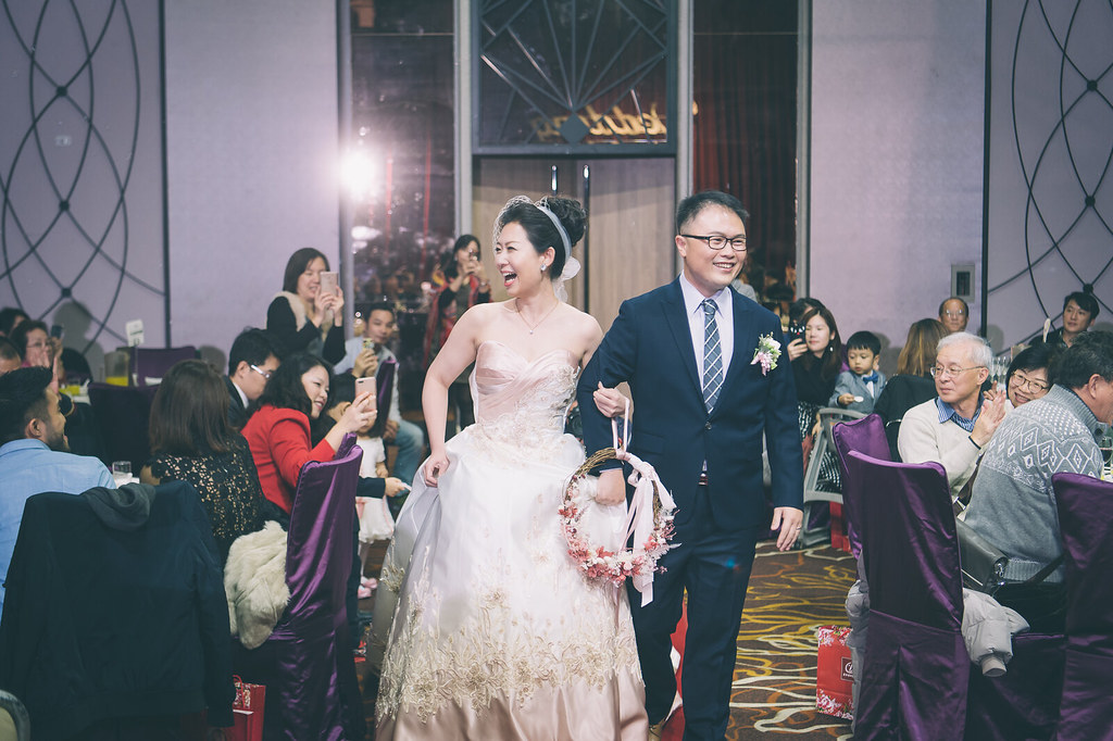 [婚禮攝影]毅軍佳箴 幸福喜宴@徐州路2號庭園會館-最專業的團隊完成每場完美婚禮紀錄，拍的不只好更要快! #婚攝作品