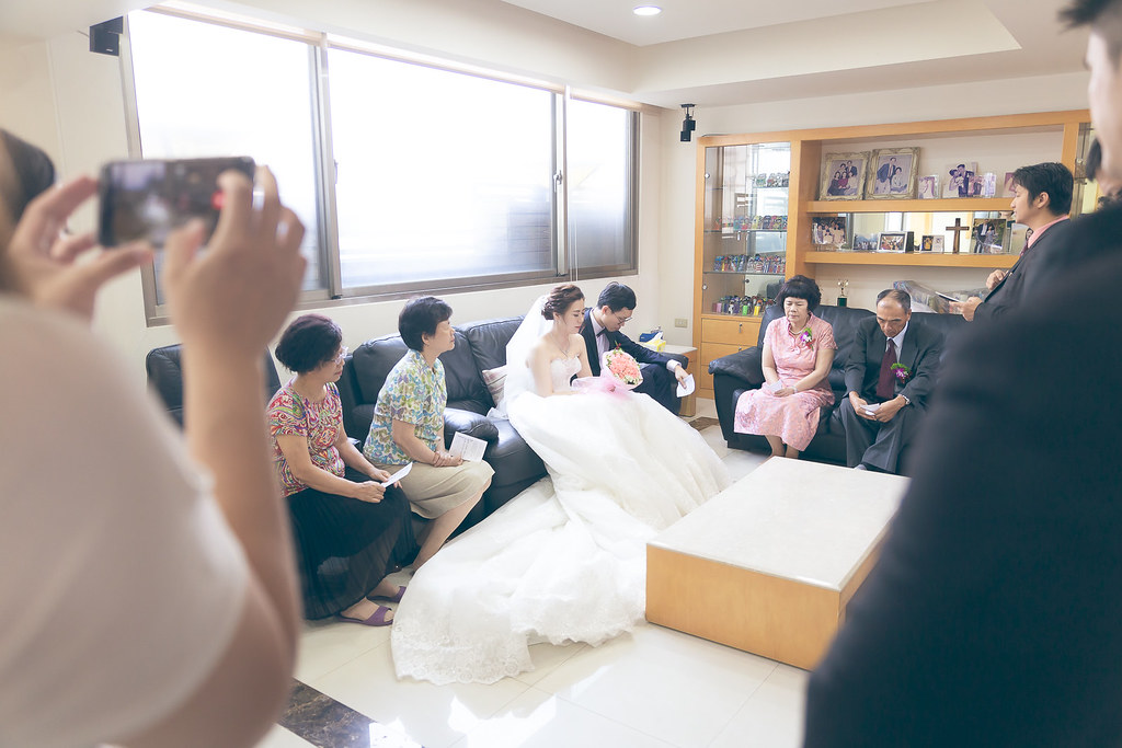 [婚禮攝影]John & flora 教堂儀式午宴@台北花園酒店-最專業的團隊完成每場完美婚禮紀錄，拍的不只好更要快! #即拍即印