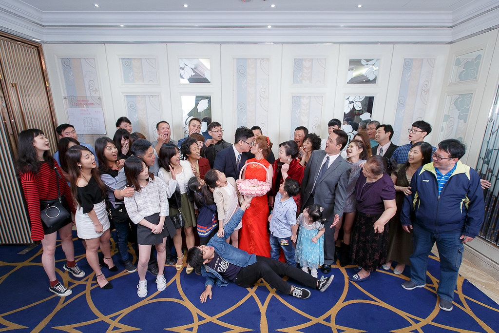 [婚禮攝影]冠翔艾樺 文定午宴@汐止寬和婚宴會館-最專業的團隊完成每場完美婚禮紀錄，拍的不只好更要快! #即拍即印