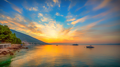 adriaticsea bol croatia shawnharquail travel boat cloud clouds landscape mountain panorama shawnharquailcom sunrise travelphotography vista water