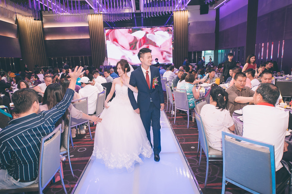 [婚禮攝影]慶霖佳純 文定午宴@新莊典華-最專業的團隊完成每場完美婚禮紀錄，拍的不只好更要快! #婚攝推薦