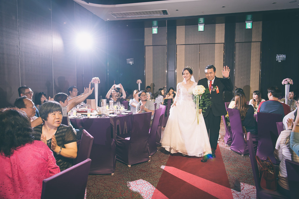 [婚禮攝影]弼琦懿文 文定午宴@中和華漾飯店-最專業的團隊完成每場完美婚禮紀錄，拍的不只好更要快! #婚攝作品