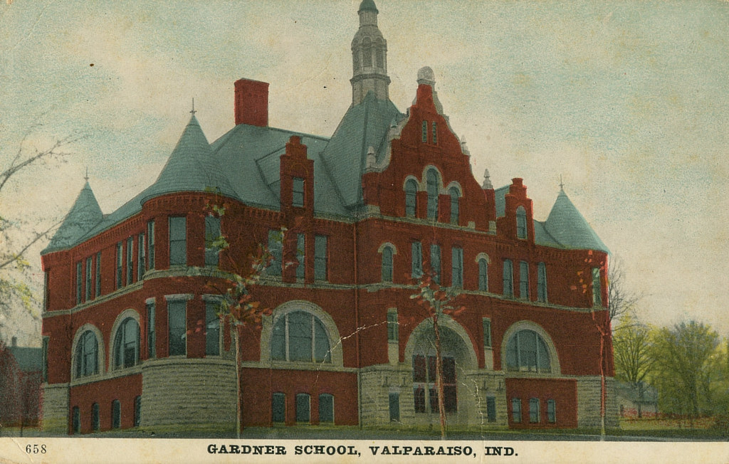 Gardner School, 1910 - Valparaiso, Indiana