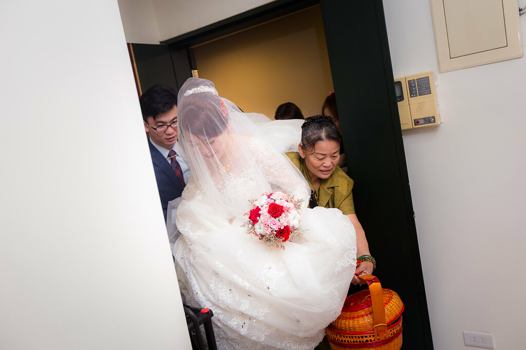 [婚禮攝影]志豪怡君 文定迎娶午宴@京樺國際宴會廳-最專業的團隊完成每場完美婚禮紀錄，拍的不只好更要快! #婚攝