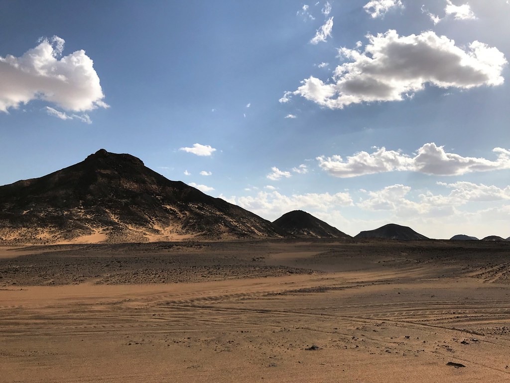 Gebel Dist ('Pyramid Mountain'), the Black Desert, from Bahariya Oasis, the Western Desert, Egypt.