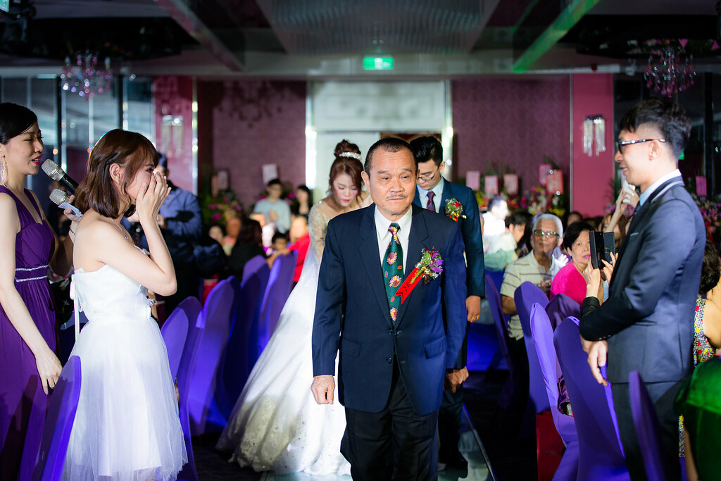 [婚禮攝影]志豪怡君 文定迎娶午宴@京樺國際宴會廳-最專業的團隊完成每場完美婚禮紀錄，拍的不只好更要快! #婚禮攝影