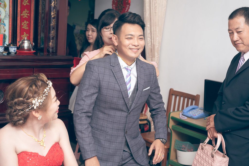 [婚禮攝影]奕維婉如 文定迎娶午宴@雙岩龍鳳城-最專業的團隊完成每場完美婚禮紀錄，拍的不只好更要快! #婚攝推薦