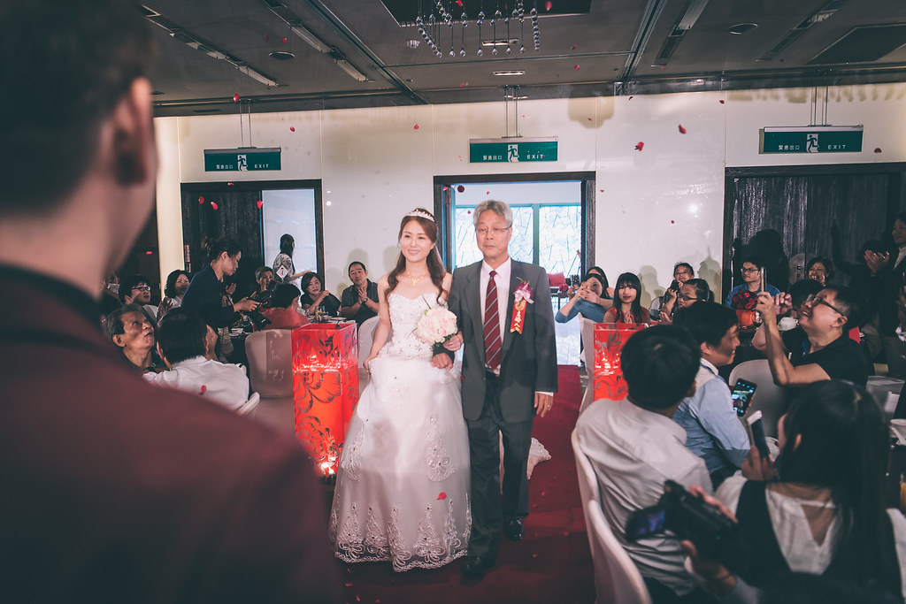[婚禮攝影]景陽雅雯 文定迎娶午宴@故宮晶華酒店-最專業的團隊完成每場完美婚禮紀錄，拍的不只好更要快! #婚禮拍立得