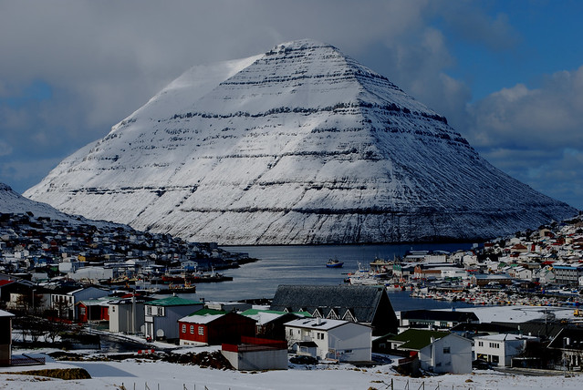 Suður á Nakki, 703 meter,  Kunoy and Klaksvík