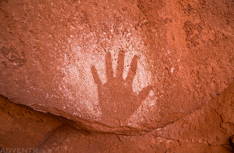 Reverse Handprint