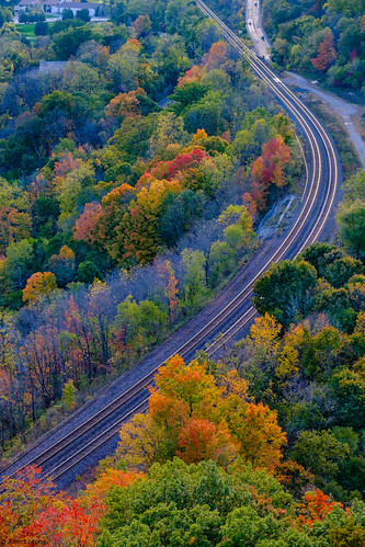 Railway at Dundas Peak DSCH2902 | by Alleung555