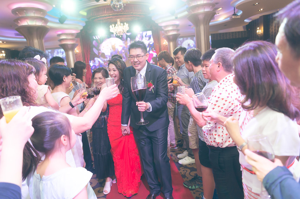 [婚禮攝影]佐呈詠丞 結婚喜宴@台中女兒紅-最專業的團隊完成每場完美婚禮紀錄，拍的不只好更要快! #婚禮拍立得