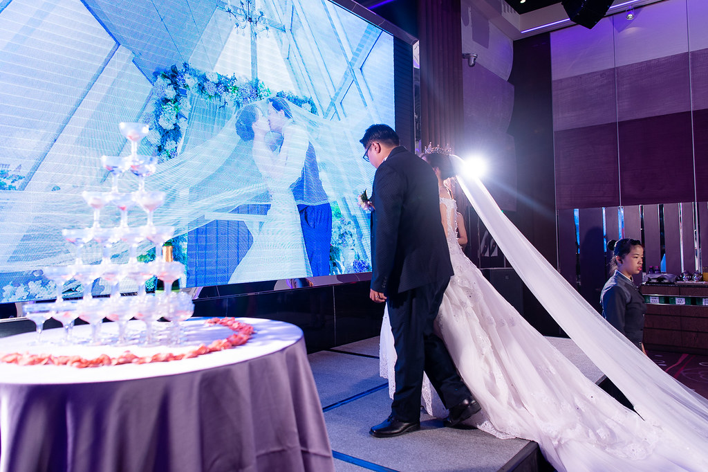 [婚禮攝影]暐智詠涵 文定迎娶午宴@新莊典華-最專業的團隊完成每場完美婚禮紀錄，拍的不只好更要快! #婚禮攝影