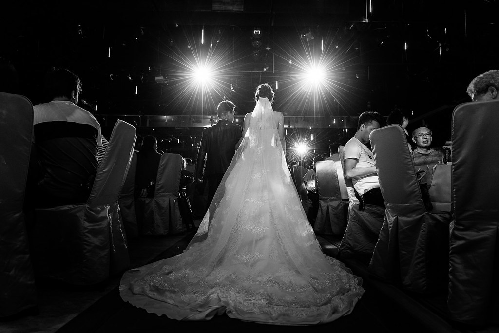 [婚禮攝影]君霖郁屏 文定迎娶午宴@苗栗天廚海鮮樓-最專業的團隊完成每場完美婚禮紀錄，拍的不只好更要快! #婚禮拍立得
