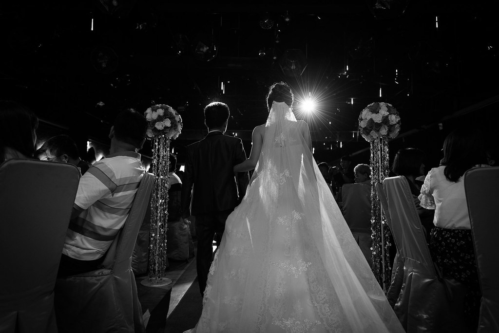 [婚禮攝影]君霖郁屏 文定迎娶午宴@苗栗天廚海鮮樓-最專業的團隊完成每場完美婚禮紀錄，拍的不只好更要快! #婚攝推薦