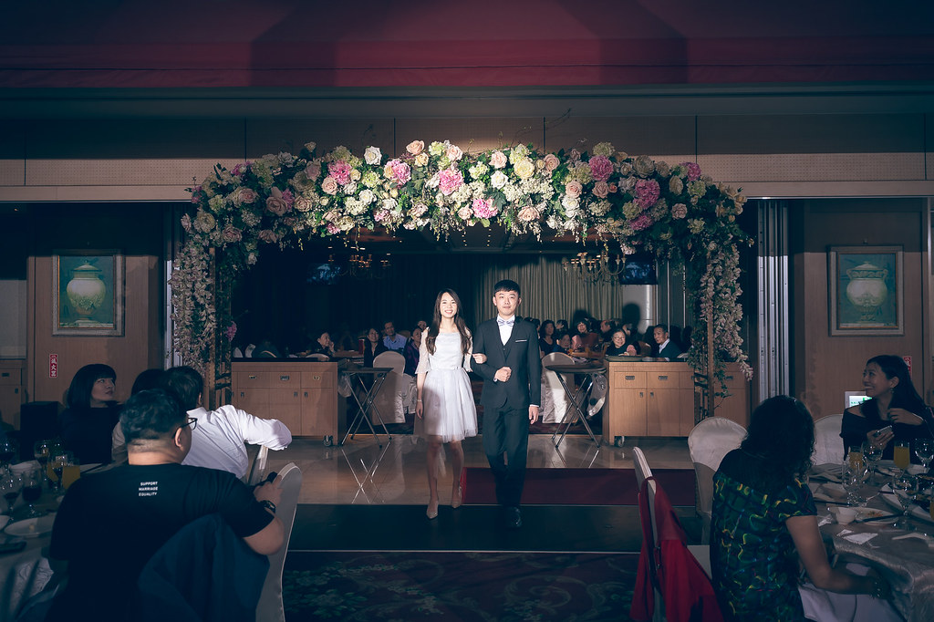 [婚禮攝影]Ryan & PeiPei 幸福喜宴@新莊翰品酒店-最專業的團隊完成每場完美婚禮紀錄，拍的不只好更要快! #婚禮拍立得