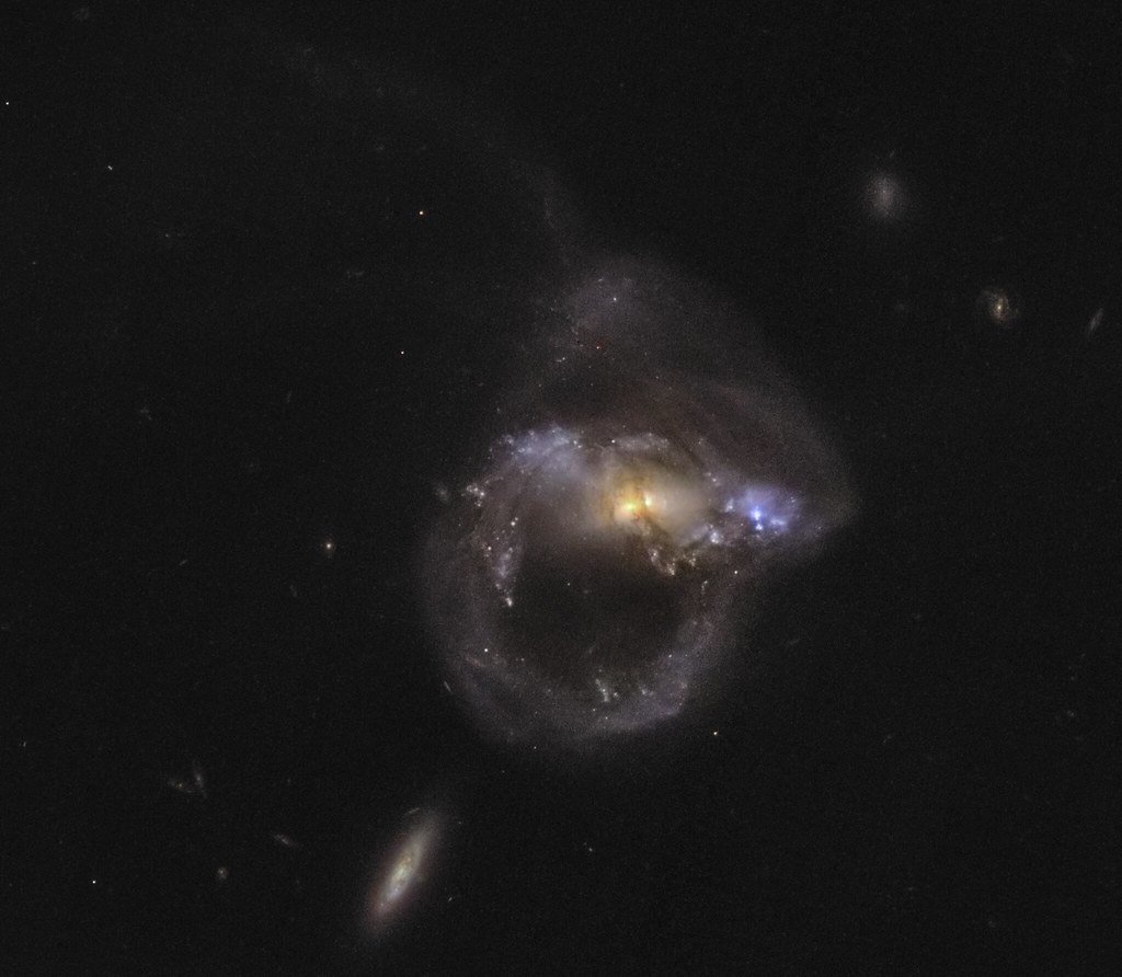 Arp 219