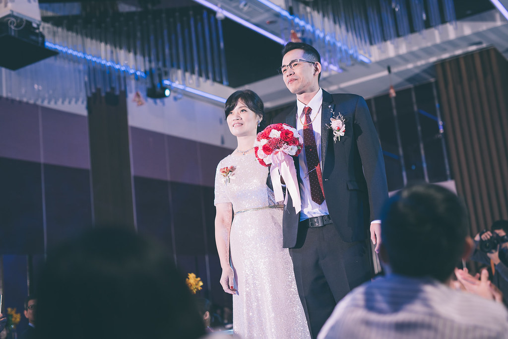 [婚禮攝影]峻程庭儀 迎娶晚宴@新莊典華-最專業的團隊完成每場完美婚禮紀錄，拍的不只好更要快! #即拍即印