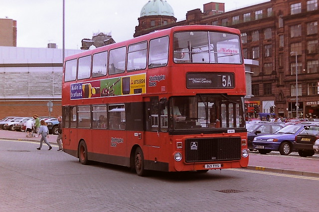 STRATHCLYDE'S BUSES A120 B21YYS