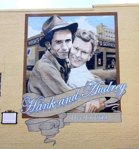 andalusia al alabama covingtoncounty weshardin mural 1944 hankwilliams hankwilliamssr audreywilliams wedding marriage countrymusic bmok