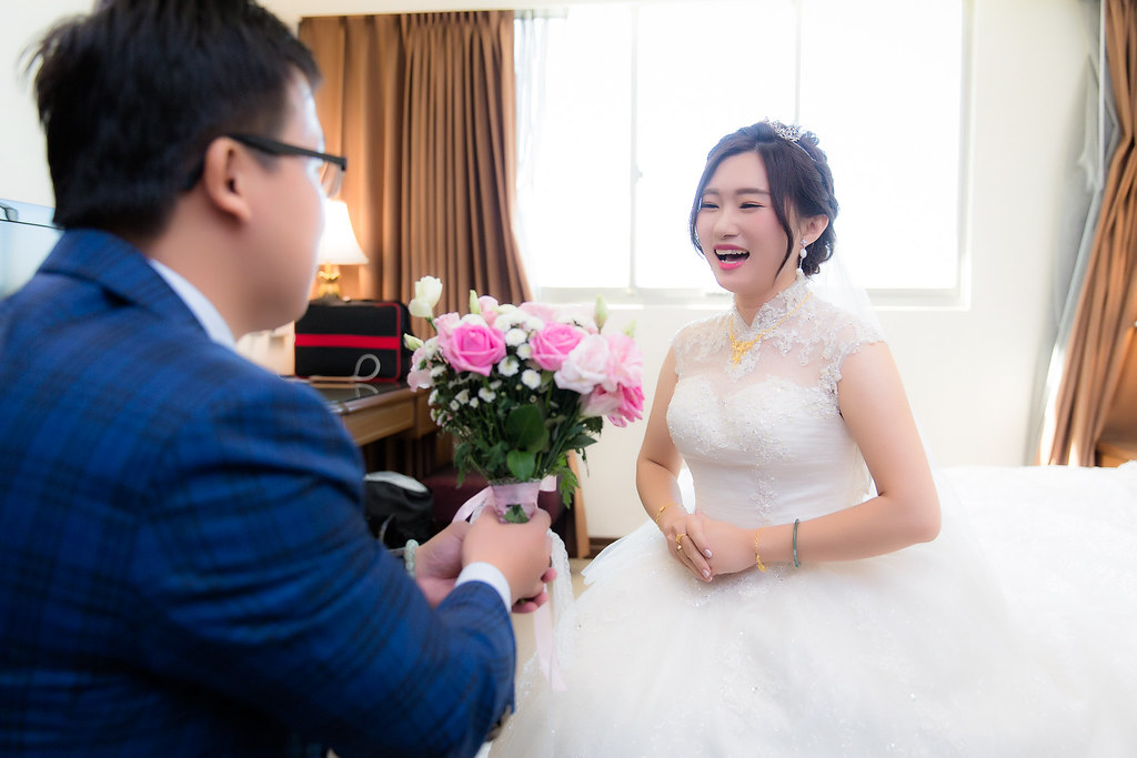[婚禮攝影]湯鈞佳頻 文定迎娶午宴@皇廷中華料理餐廳-最專業的團隊完成每場完美婚禮紀錄，拍的不只好更要快! #婚攝