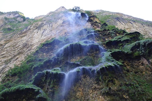 chirimiri by Itzlä ° ~~~✈, El árbol de navidad en el <a href="https://es.wikipedia.org/wiki/Ca%c3%b1%c3%b3n_del_Sumidero" rel="