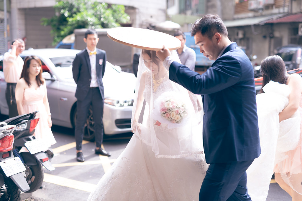 [婚禮攝影]明志韋廷 文定迎娶午宴@新莊晶宴-最專業的團隊完成每場完美婚禮紀錄，拍的不只好更要快! #即拍即印