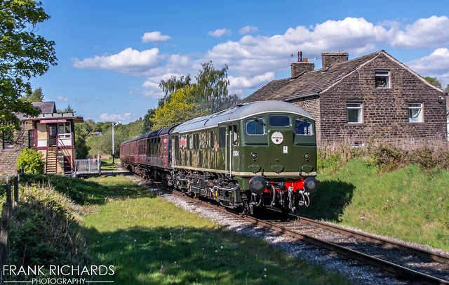 D5054 | Townsend Fold | 12th May '19
