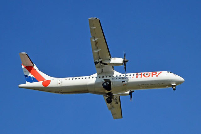 Hop! F-GVZP ATR 72-500 (72-212A) cn/494 @ LFPO / ORY 12-03-2015