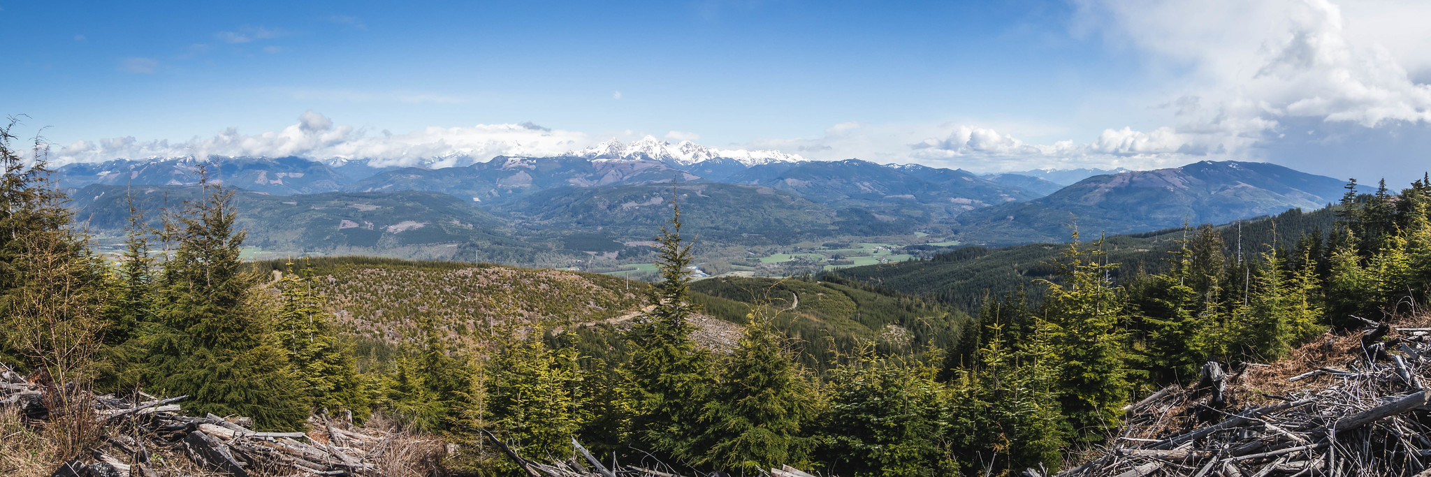 East panorama below Haner Mountain