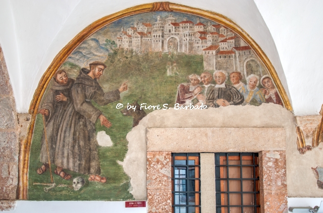 San Marco In Lamis (FG), Santuario di Maria SS. di Stignano, il chiostro.