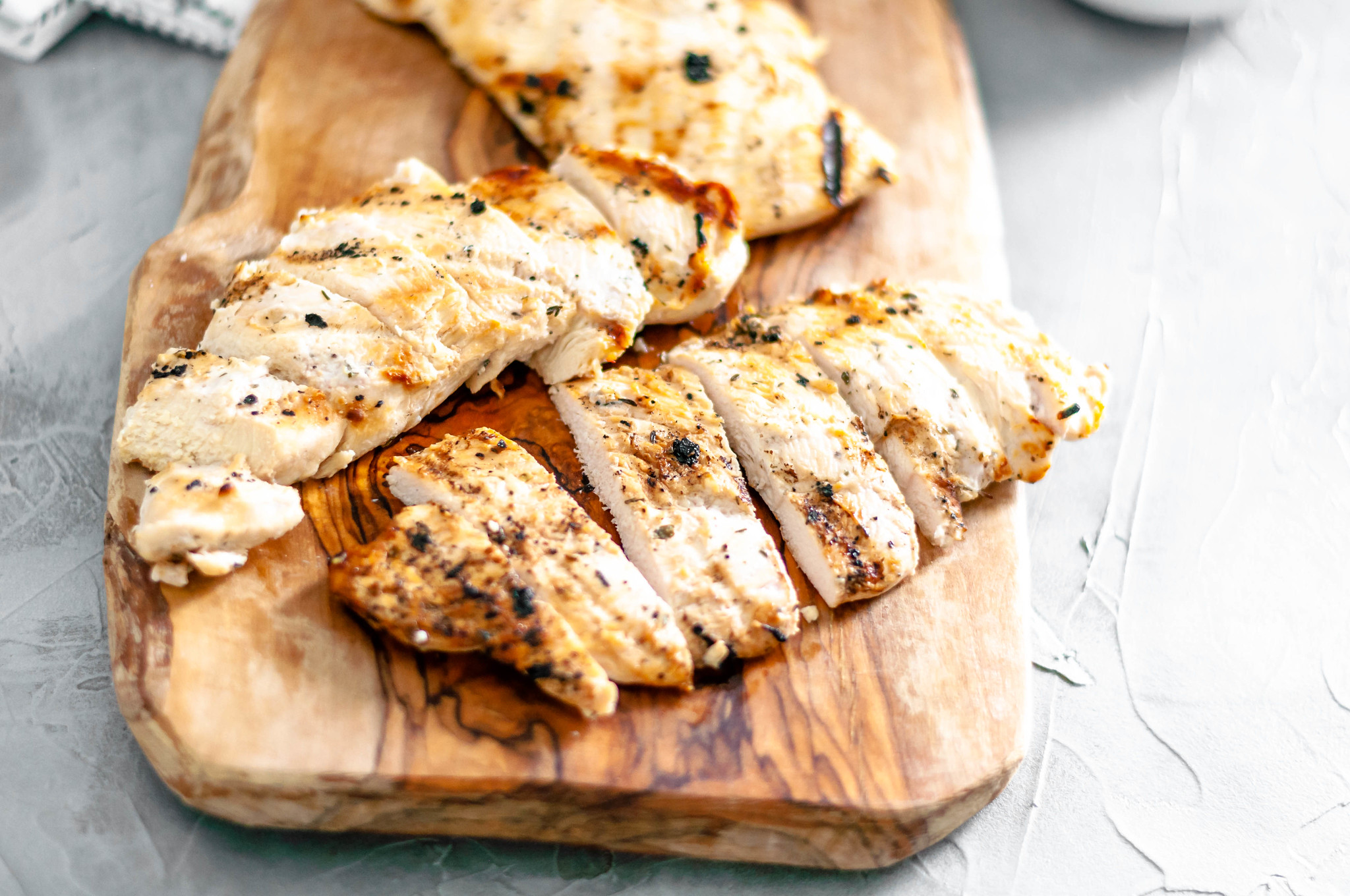 Grilled Buttermilk Chicken is super easy to prepare with a handful of ingredients. Simple grilled chicken, tender from the buttermilk marinade. Great on its own or atop a salad.
