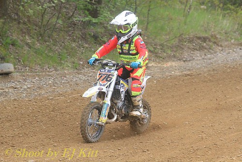 comp_EJK_4236 | by ej.kitt