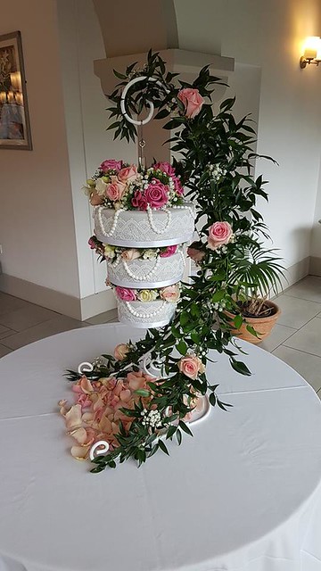 Wedding Cake by Verity's Creative Cakes