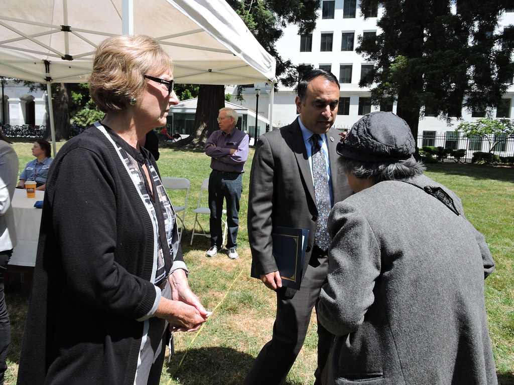Senior Assemblymember Lauren Rolfe, Assemblymember Ash Kal… | Flickr