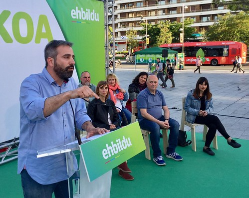 Mitín de EH Bildu en Irun dentro d ela campaña a las municipales