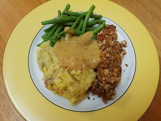 Home-Style Loaf; Mashers; Rich Brown Gravy