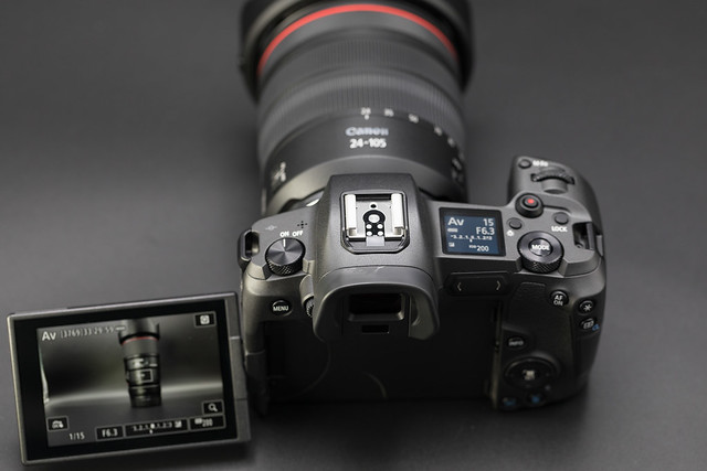 Canon EOS R-11