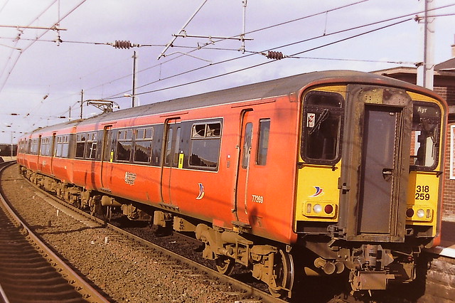 STRATHCLYDE TRANSPORT CLASS 318 ELECTRIC MULTIPLE UNIT 318259