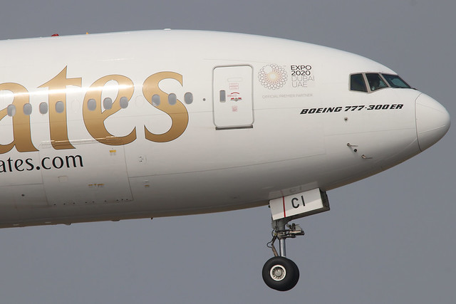 Boeing 777 A6-ECI Emirates - Edinburgh Airport 18/4/19