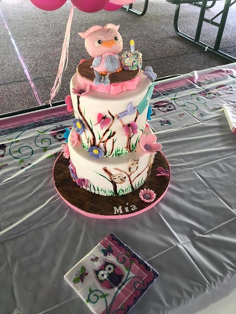 Cake by Angelines Cake Designs