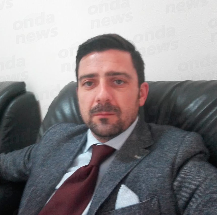 https://live.staticflickr.com/65535/47653236122_f72dcec4e5_b.jpg