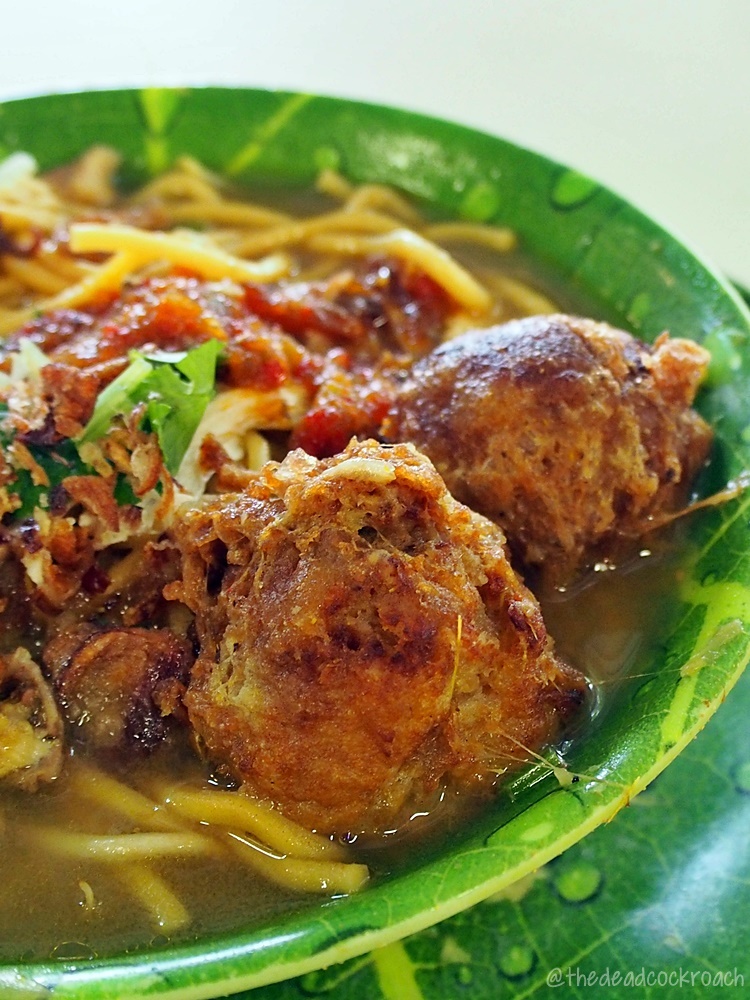 singapore,tanglin halt food centre,food review,malay food,queenstown lontong,halal food,,mee soto,blk 1a commonwealth drive,blk 38a margaret drive,margaret drive hawker centre