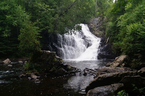 chute cascade waterfall water eau paysage landscape
