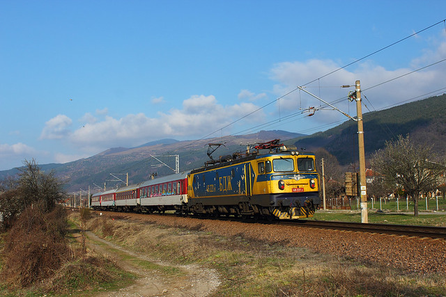 Train 3621 Sofia - Karlovo - Burgas